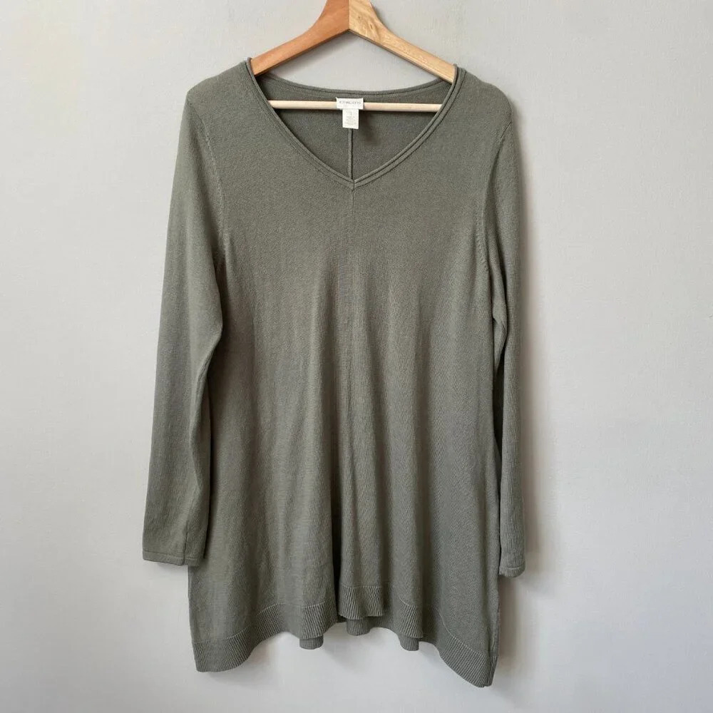 Chico's Womens Size 1 V-Neck Long Sleeve Silk Knit Pullover Casual Sweater Green - Picture 4 of 15